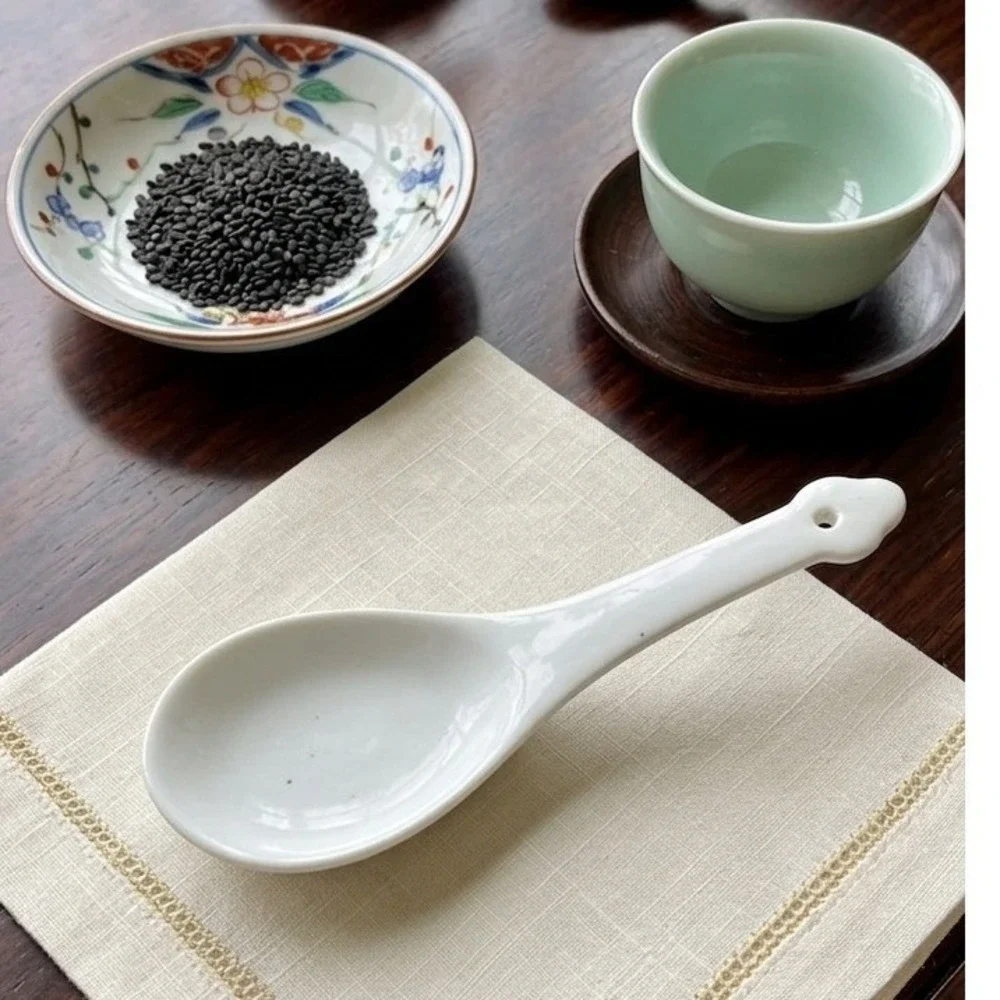 Vintage White Ceramic Chinese Soup Spoon Long Handle Asian Ramen Pho Wonton